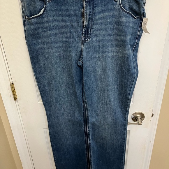 Old Navy Denim - NWT Tall Old Navy Women's Boot Cut Jeans - Blue